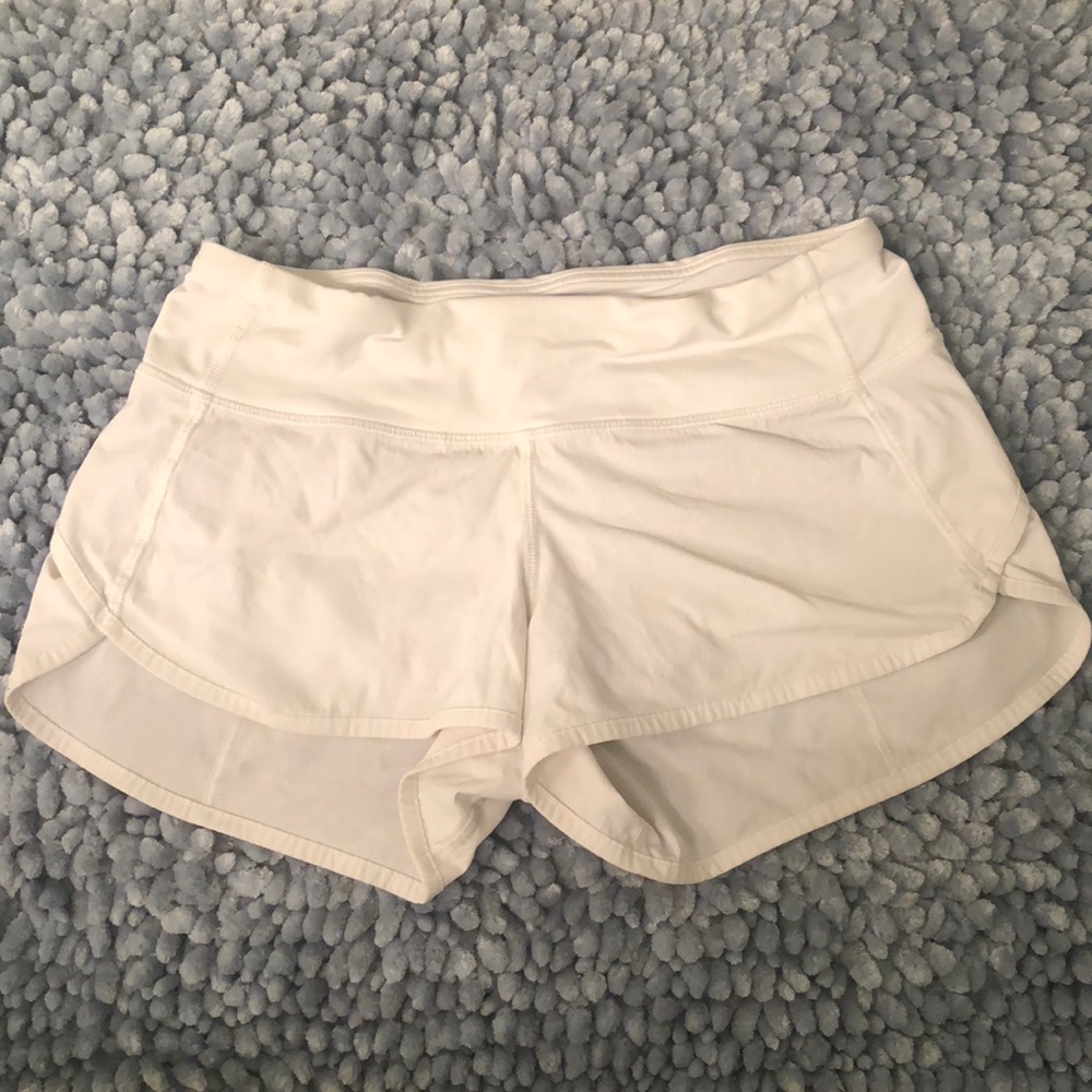 White Lululemon shorts (2”)